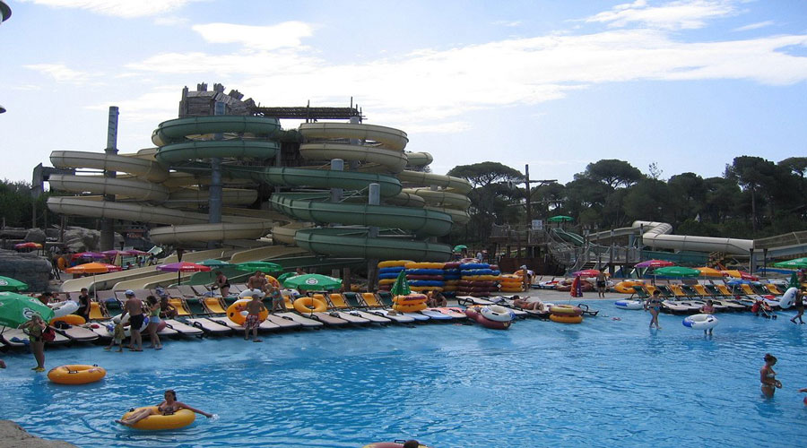 پارک آبی Aqualand & Dolphinland پارک آبی Aqualand & Dolphinland