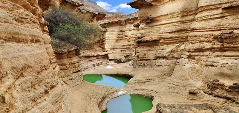 تنگه چاهکوه